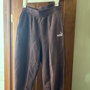 Women’s PUMA sweatpants